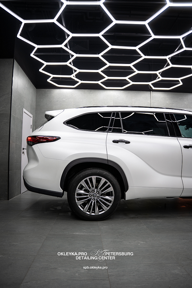 Toyota Highlander — сделали большой комплекс работ 